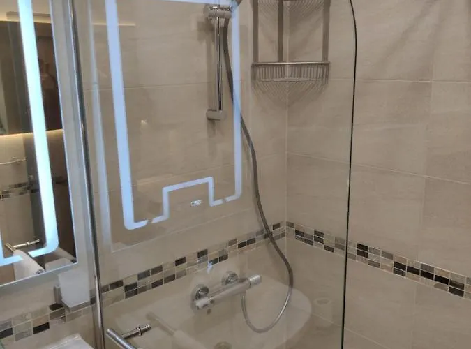 Sun Coast * スヴェティ・ヴラス