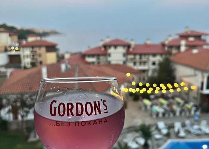 Sun Coast アパート *