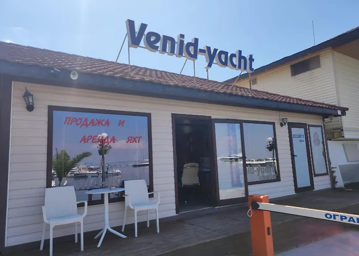 Sun Coast スヴェティ・ヴラス